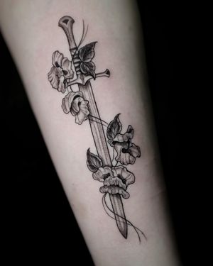 Sword with snapdragons