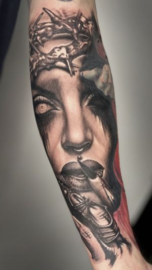 Get a stunning black and gray realism tattoo of Marilyn Manson by the talented artist Gaston Gromnicki.