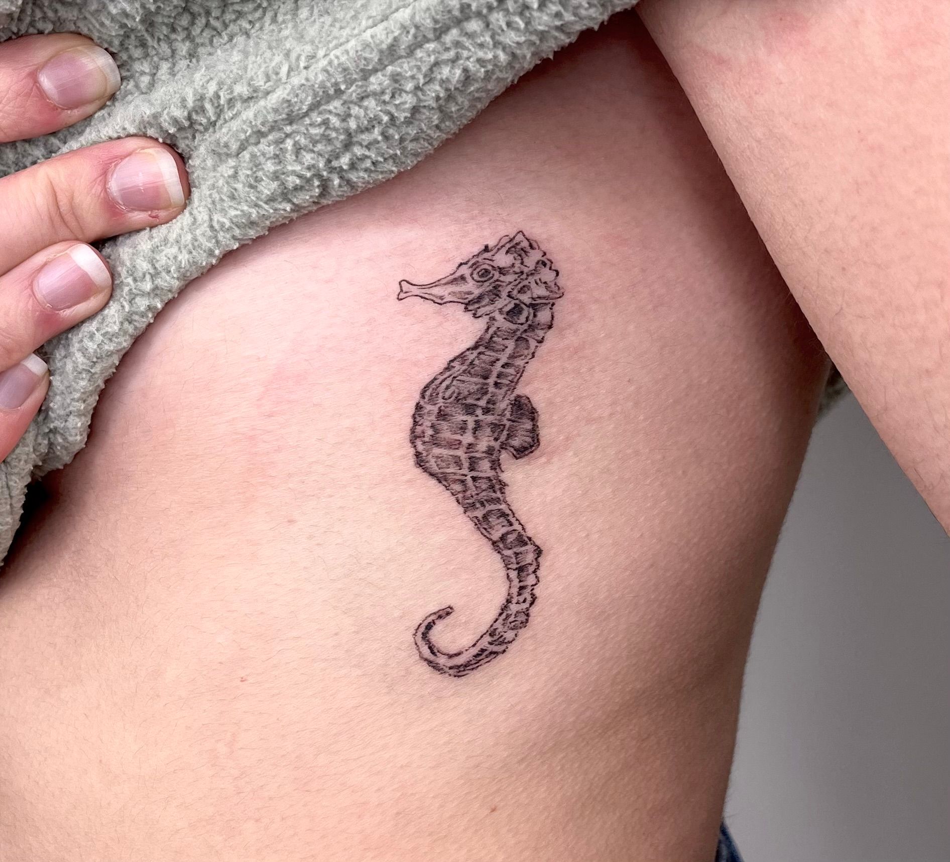 Seahorse Temporary Tattoo (Set of 3) – Small Tattoos