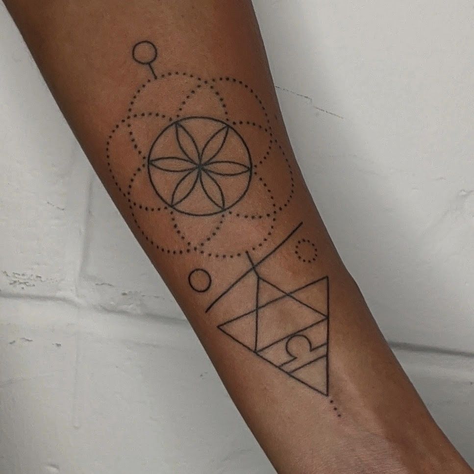 Abstract Geometric Tattoo by Alien Ink • Tattoodo