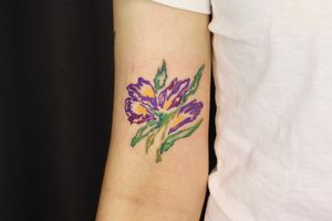 Floral tattoo * iris flower; oilpastel watercolor style