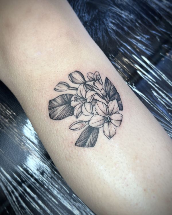 Tattoo from Hannah Senoj 