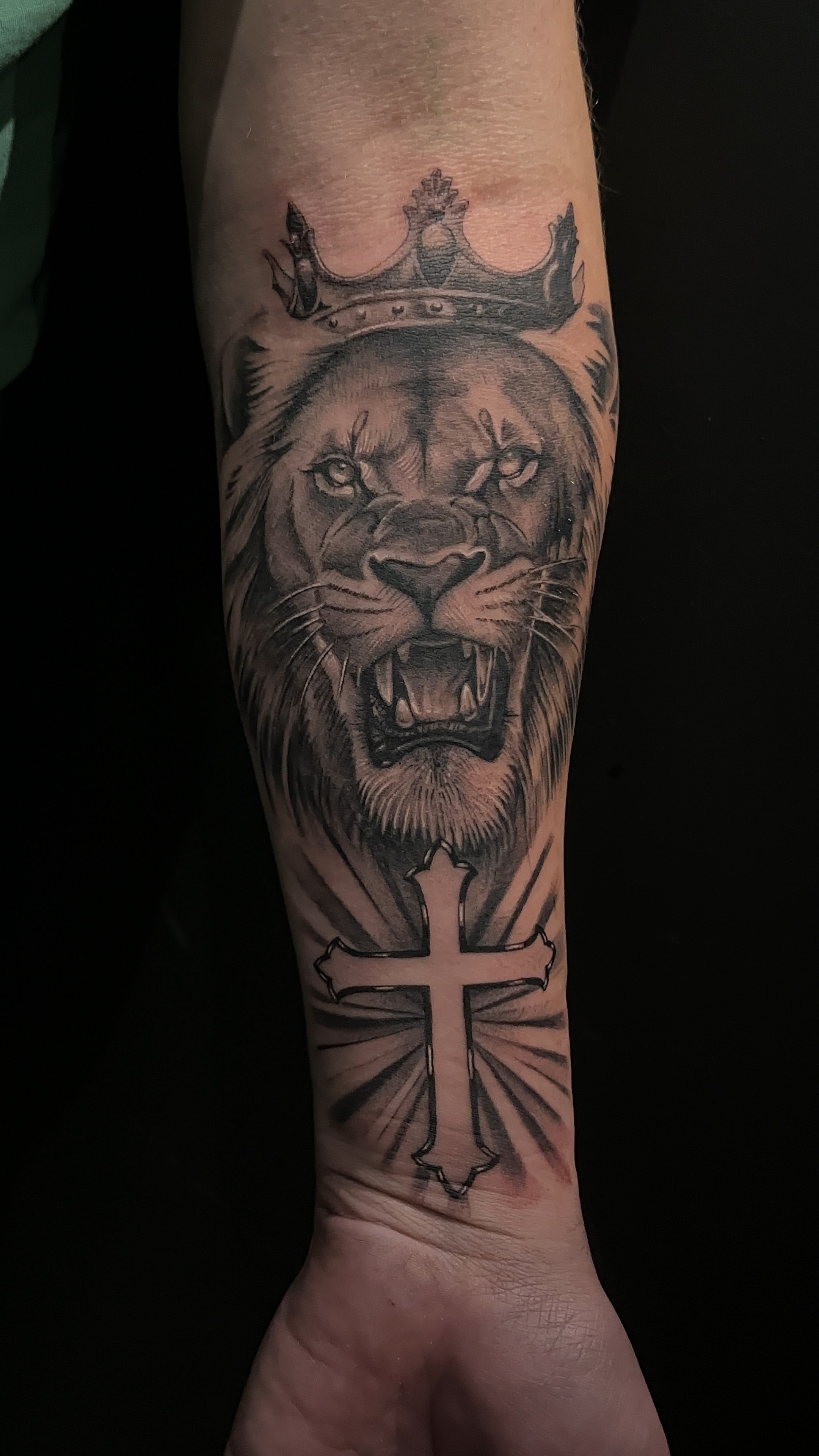 Lion And Rose Tattoo - Tattoos Designs