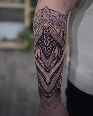 "Celebrate the spirit of the North with this neoviking tattoo, a modern interpretation of ancient tales etched in skin."
