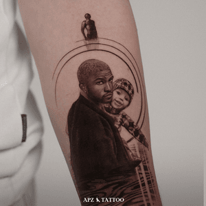 Frank Ocean Portrait tattoo in black and gray micro-realism on the forearm by APZ in Copenhagen, Denmark.In Copenhagen, APZ, a world-class tattoo artist, crafts modern black and gray realism potraits. His Frank Ocean piece on a forearm speaks volumes with its lifelike realistic details. APZ’s talent travels from Copenhagen to New York to Dubai, leaving impactful, soulful marks wherever he goes. Want to get a unique reminder?  APZ is here to help you.  Explore his portfolio on Instagram: @apztattoo.#surrealism #realism #black&gray #tattoodoambassador #blackandgray #realism #surrealism #microrealism
