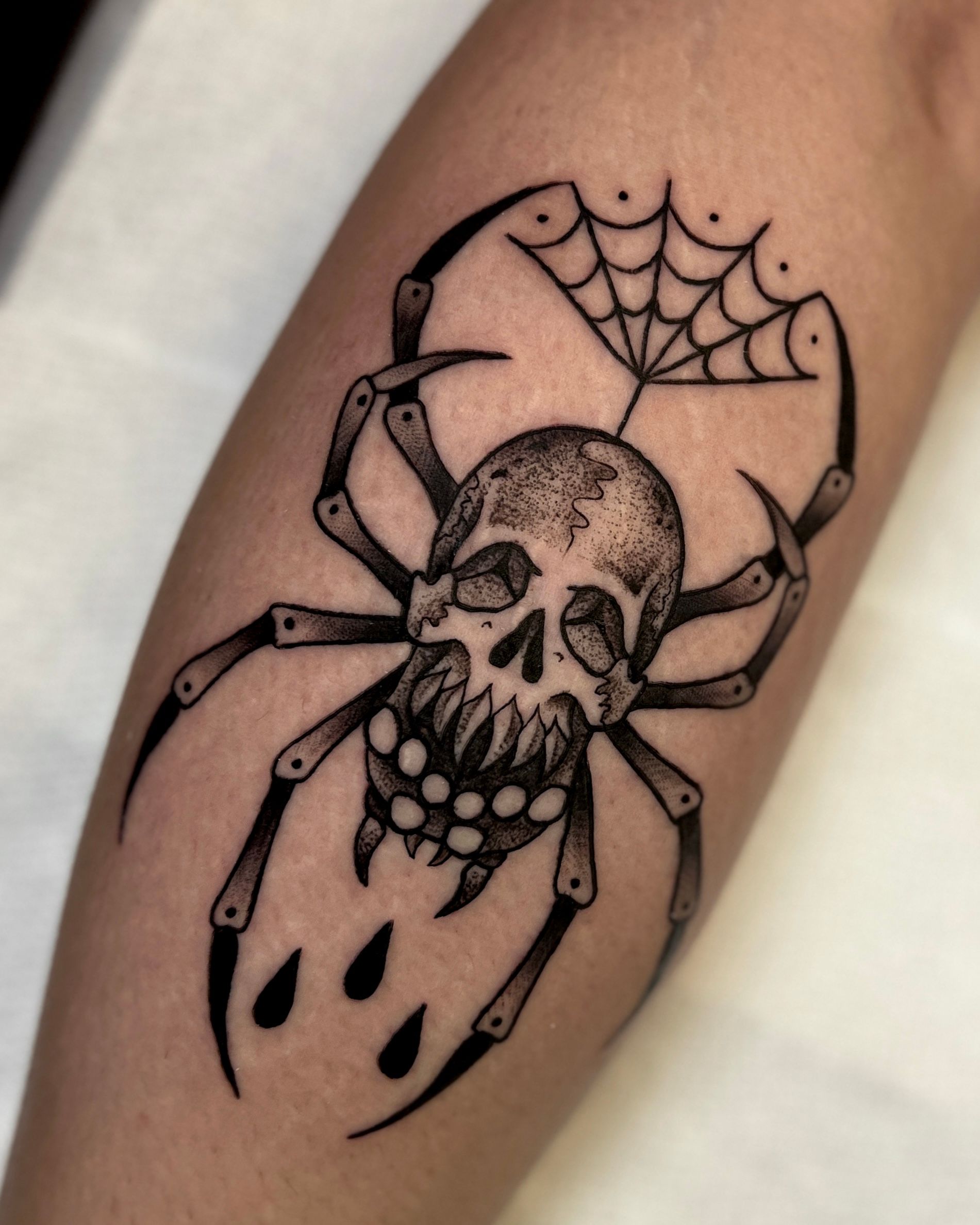 I hate spiders irl, but they're such dope tattoos 😍 Finally dropping my  first set of #halloweentattoo designs! More to come! #fla... | Instagram