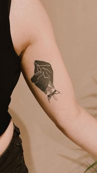 (healed 1 year) skeleton sweater weather girl from my flash