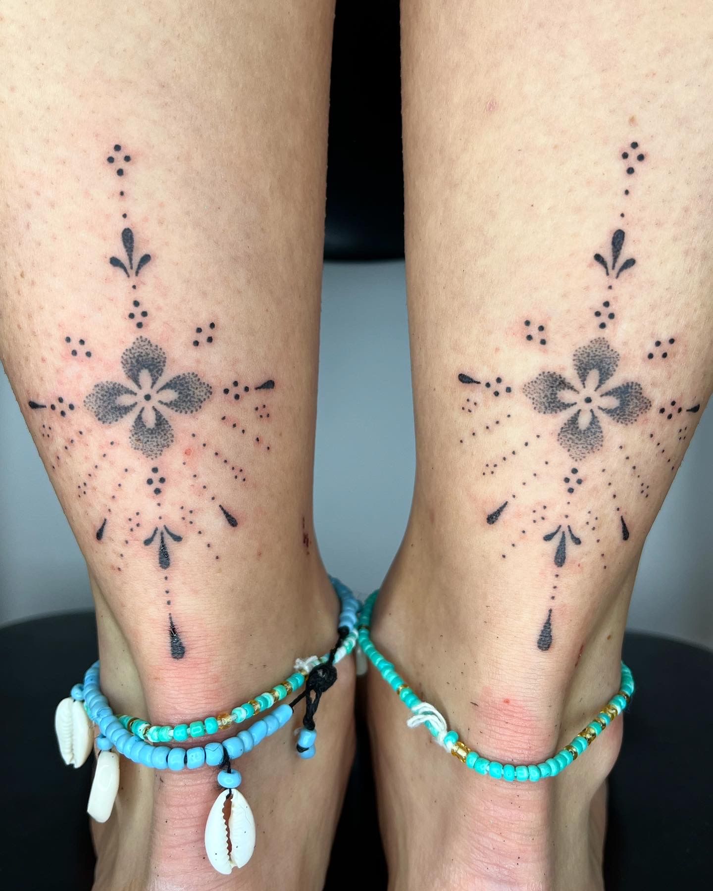 Had a blast doing this fun ankle/foot tattoo today ✨✨This is from Sammy's  mushroom flash with a little freehand addition to the top side. 🍄🍄, image size:1440x1800