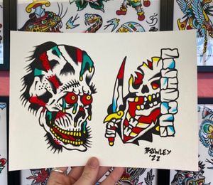 Traditional colour flash featuring a drippy skull, skeleton creeper with dagger!