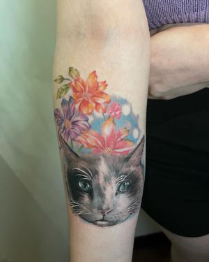 Cat portrait and flowers