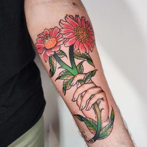 Beautiful customer hand with flowers, let me create something very special and different for you...Porto Portugal 