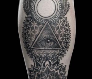details of the all seeing eye 