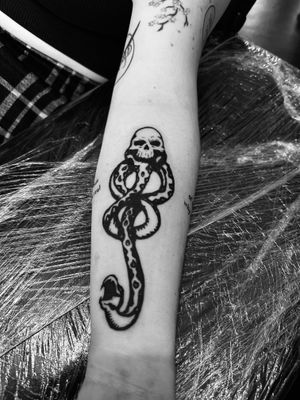 Get a stunning blackwork illustration of the Dark Mark from Harry Potter by the talented artist Oliver Soames.