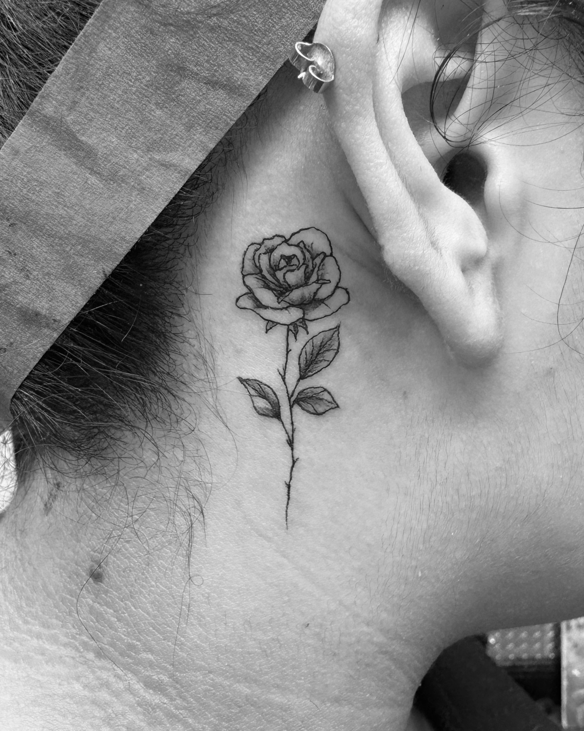 50+ Beautiful Rose Tattoo Ideas | Little rose tattoos, Tiny rose tattoos,  Small rose tattoo
