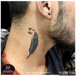Feather Tattoo On Neck.. #feather #birds #feathertattoo #birdstattoo #necktattoo #ink #inked #tattoo #tattooed #tattooing #tattoo #tattoos #tattooidea #besttattoo #art #artist #artwork #rtattoo #rtattoos #rtattoostudio #ghatkopartattoo #ghatkopar #ghatkoparwest #mumbai #india