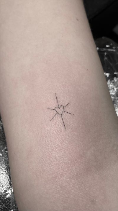 Dot style heart and star, fine line tattoo