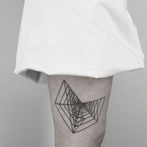 Explore the intricate beauty of fine line geometric patterns with this stunning tattoo by Malvina Maria Wisniewska.