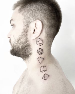 Experience the precision and beauty of geometry with this fine line tattoo by Malvina Maria Wisniewska. Perfect for those who appreciate minimalist and modern designs.