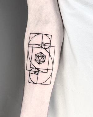 Fine line geometric tattoo by Malvina Maria Wisniewska, inspired by the harmony of golden ratio and fibonacci spiral.