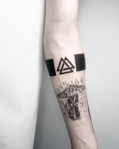 Get a sleek and modern look with this blackwork tattoo featuring intricate geometric shapes by Malvina Maria Wisniewska.