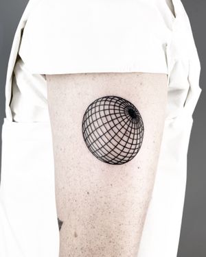 Fine line design by Malvina Maria Wisniewska showcasing a unique wireframe globe motif. Perfect for globetrotters and tech enthusiasts.