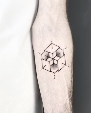 Discover the beauty of fine line and geometric artistry with this stunning tattoo by Malvina Maria Wisniewska.