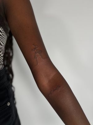 Experience the artistry of fine line tattooing with this bold and unique darkskin singleline design by sought-after artist Faith Llewellyn.
