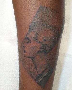 The one & only queen Nefertiti 