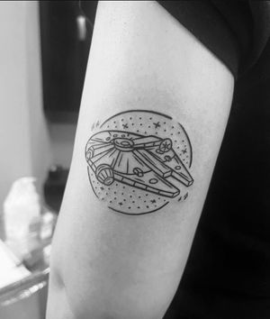 Get a stunning Star Wars tattoo of the Millennium Falcon by Gabriele Lacerenza. Perfect for any sci-fi fan!