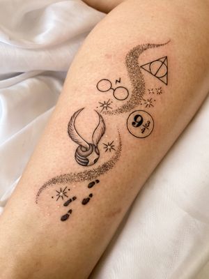 Get mesmerized by Gabriela's illustrative dotwork tattoo inspired by the world of Harry Potter. Bring some magic to your skin!