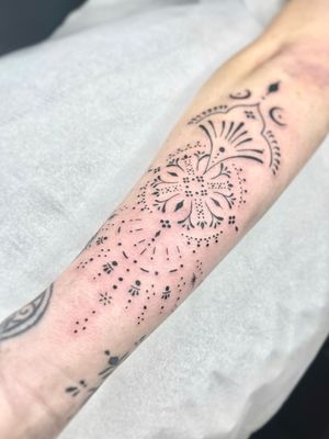 Elegantly crafted tattoo design by renowned artist Beyza Taser, showcasing ornate and delicate motifs.
