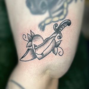 Spicy whipped traditional heart dagger 