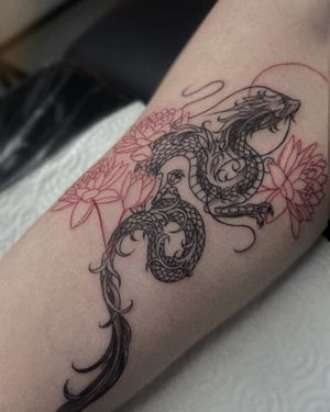 Dragon with a pop of red during my guest spot at Alma, Brighton ♥️
