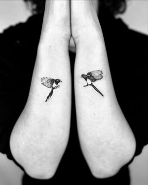 Capture the beauty of nature with this stunning micro realism magpie tattoo by the talented Ruth Hall.