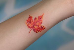 Floral tattoo _ Maple leaf
* abstract drawing, colour style