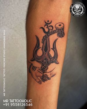 Any Tattoo-Removal-Body Piercing inquiry
✅
🧿
📱Call:- 9558126546
🟢Whatsapp:- 9558126546
#trishultattoo #omtattoo #damrutattoo #fathersontattoo #lordshiva #mahadevtattoo #mahadev #mrtattooholic #ahmedabad #tattoo #tattoostudio #tattooartist #tattoodesign #tattoos #religioustattoo #art