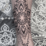 Some of close ups really enjoyed doing these thank you for the trust 🙏 Using @inkdoctortattoo Dm to book 📖 📍Bromley 📍Brighton #ornamentaltattoo #tattooartist #fineline #finelinetattooartist #finelinetattoo #brightontattoo #bromleytattoo #dotworktattoo #delicatetattoo #tatugem #mandalatattoo #dotwork #womenstattoo #bromley #orpingtontattoo #sevenoakstattoo #madewithgeometrica @geometricatattooapp @unigloves