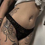 🇺🇸. [ SWIPE ➡️ SWIPE ➡️ SWIPE ➡️ ] Hello, gente bonita! — Hope you're all doing amazing! I’m excited to share a fresh belly ornament I did for Anna — plus some shots of her healed hip tattoos! I absolutely love creating this kind of ornamental work, thank you, once again @_.na_ru._ for this project! 🗓️ || Booking Available || 🗓️ • Portugalete, Spain | @48920tattooshop • Barcelona, Spain | @void_barcelona Contact: infotattoo.sam@gmail.com/DM 📩 ......... 🇪🇸. [ DESLIZA ➡️ DESLIZA ➡️ DESLIZA ➡️ ] ¡Hola, gente bonita! — ¡Espero que estén genial! ¡Me emociona compartir el ornamento para el ombligo recién hecho en Anna, además de algunas fotos de sus tatuajes de cadera ya curados! Me encanta crear este tipo de trabajo ornamental. ¡Gracias de nuevo a @_.na_ru._ por este proyecto! 🗓️ || Reservas disponibles || 🗓️ • Portugalete, España | @48920tattooshop • Barcelona, España | @void_barcelona Contacto: infotattoo.sam@gmail.com/DM 📩 ........ #tattoo #tattoos #tattooed #tattooist #tattooartist #tattooart #art #artist #tatuaje #tatuajes #tatuajesbarcelona #tatuador #tatuadora #artista #ink #inked #tattooshop #tattoogermany #barcelonagram #barcelonatattooartist #barcelonatattoo #artwork #tattoowork #tattooinspiration #tattooideas #tattooing #tattoooftheday #ornamentaltattoo #ornamental #ornaments