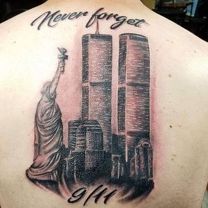 jasonackerman had the honor of doing this 911 piece in a survivor of the attack. #nyc #ny #newyork #newyorkcity #blackandgrey  #911 #america #usa #statueofliberty #twintowers #memorial #neverforget 