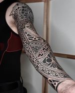 • ancient stories - fullsleeve • [micro mosaic] @_ohana_atelier_ . This is my very first full sleeve. We designed it with thoughts about mystical creatures, ancient celtic cultures and flowy, organic fractals with my micro mosaics. And this is the result. I am so happy about this and hope there will come more clients with such awesome ideas and requests. . Have a great sunday. . #tattoo #inked #fullsleevetattoo #celtictattoo #micromosaic #tattooart #blackworktattoo #eclipsetattooink #artistsoninstagram #tattooideas