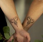 Matching Celtic mother/daughter tattoo 💕 Still have some availability in June if you’re looking to book! You can DM me, email me, or fill out the form linked in my bio :) .. #tattooapprentice #tattoo #tattoos #tattooartist #tattoodesign #tattooideas #tattooart #apprenticetattoo #blackwork #ornamentaltattoo #tattooapprenticeship #tattoolife #femaletattooartist #linework #tattooed #blackworktattoo #tattooing #blackandgreytattoo #tattooinspiration #dotwork #orlandotattooartist