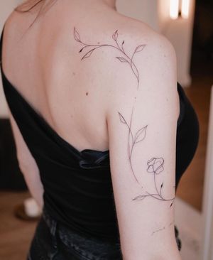 Floral tattoo style