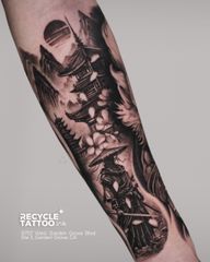 Dragons coil through the clouds, tigers roar in the wind — Japanese Realism brings Japanese legend onto the skin through every lifelike sinew. It's not just a tattoo, but a living creature breathing on your body. Looking for a tattoo that's not only beautiful but truly real?Message us now to start your very own sketch! #japanesetattoo #realismtattoo #blackworktattoo #recycletattoostudio