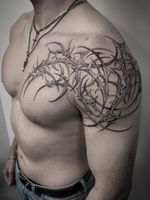 Abstract Neotribal Shoulder Piece