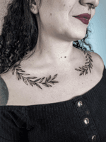 Collarbone Laurel Wreath Tattoo