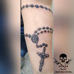 Hi, hier mal #rosarybeads @raikpillmann Infos wie immer 017627112764 auch WhatsApp... http://crazy-ink-tattoo.de http://facebook.com/crazy.ink.tattoo.berlin http://instagram.com/crazy.ink.tattoo.berlin #tattoo #tattoos #berlin #tattooberlin #berlintattoo #tattoomoabit #crazyink #crazyinkberlin #crazyinktattoo #crazyinktattooberlin #instagood #nofilter #photooftheday #inked #tattooed #tattoist #berlintattooartist #tattoogirls #bodyart #amazingink #berlintattooartists #rosarytattoo #blackworktattoo #rosary #blackngrey #classpen #kwadron