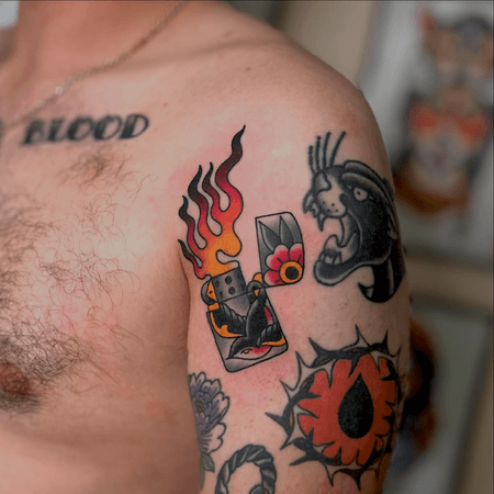Flash tattoo