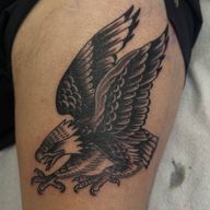 Really fun walk-in from last week. I am also looking to do more designs like this. To set up something you can DM me or fill out the appointment request form in my bio