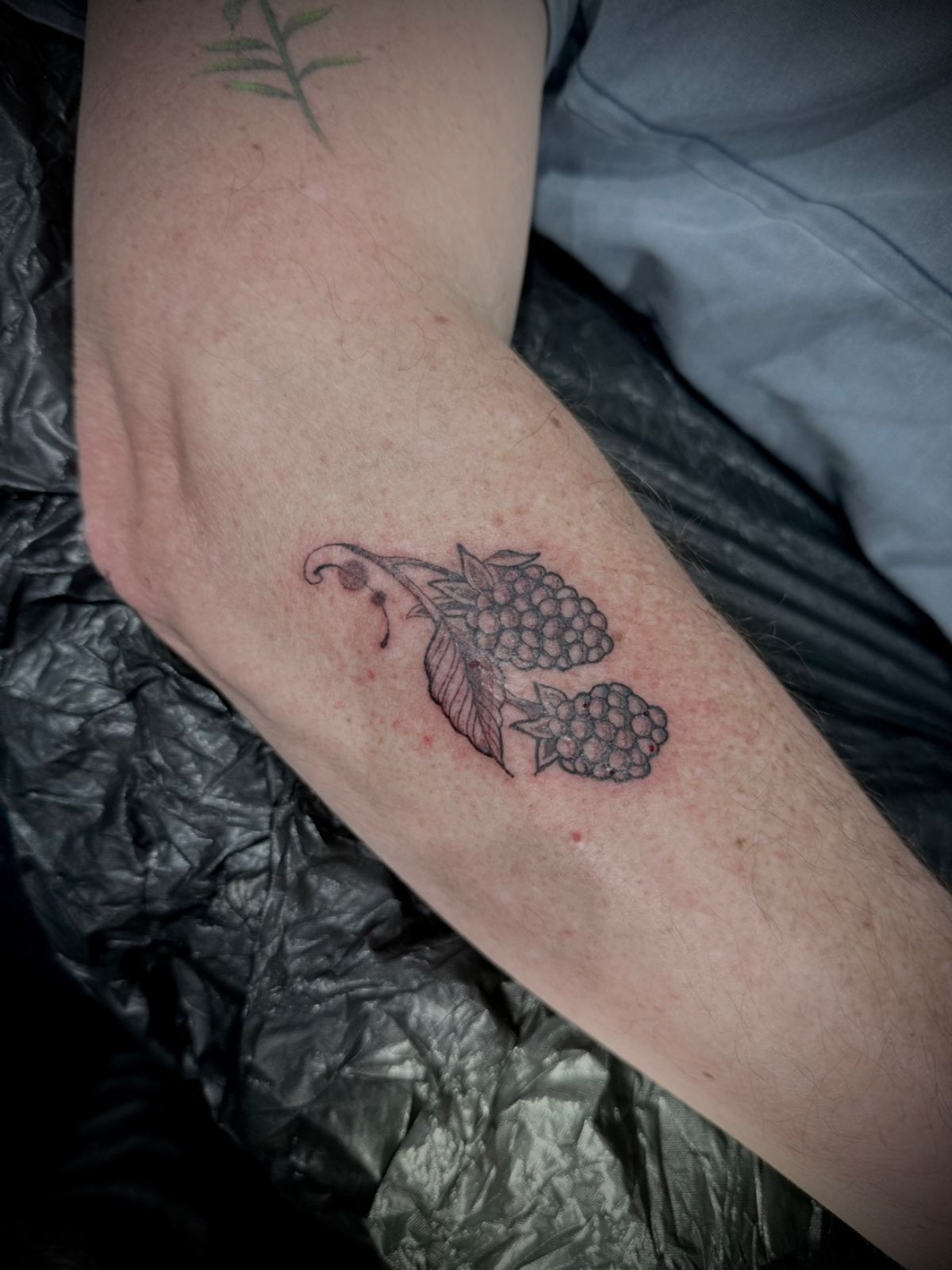 floral wrist tattoo