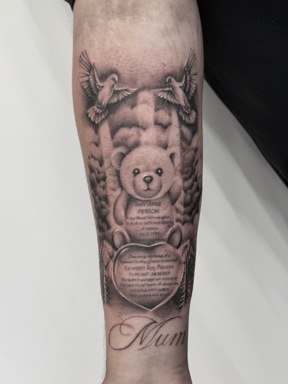 Memorial Tattoos - Remembrance \u0026 Tribute Designs • Tattoodo, image size:960x1280